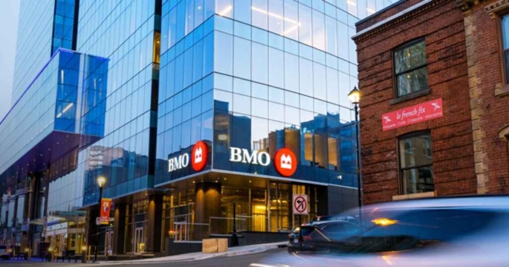 Effortless Currency Exchange: How to Use BMO USD ATMs for Quick Cash Access